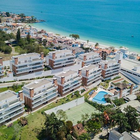 Punta Blu 102-9 - Apartamento De Alto Padrao Em Condominio Exclusivo, Quadra Poliesportiva - Piscina - Portaria 24H. Bombinhas Buitenkant foto