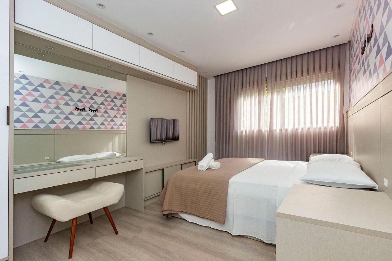 Punta Blu 102-9 - Apartamento De Alto Padrao Em Condominio Exclusivo, Quadra Poliesportiva - Piscina - Portaria 24H. Bombinhas Buitenkant foto